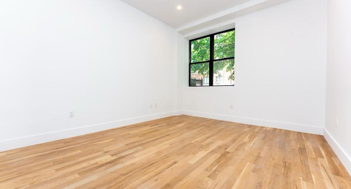 422 1/2 Gates Ave #1R New York Image 4