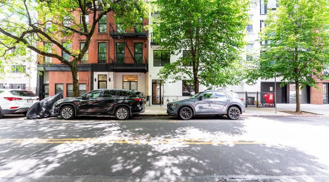 422 1/2 Gates Ave #1R New York Image 9