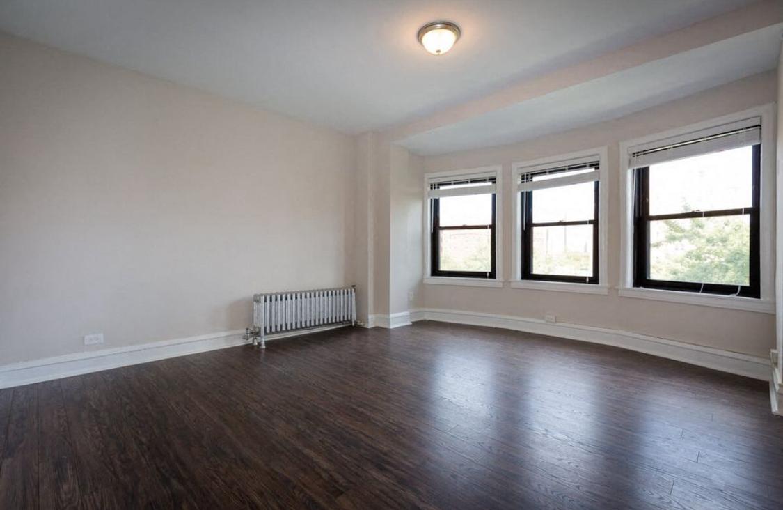 5110 S Kenwood Ave Chicago Image 2