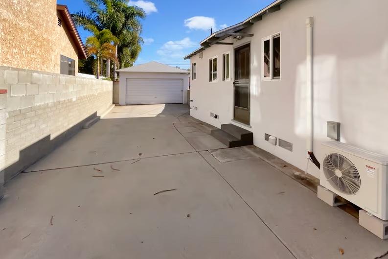 620 N Griffith Park Dr Burbank Image 27
