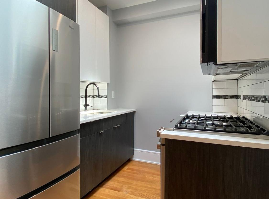 121 8th Ave, Brooklyn New York Image 2