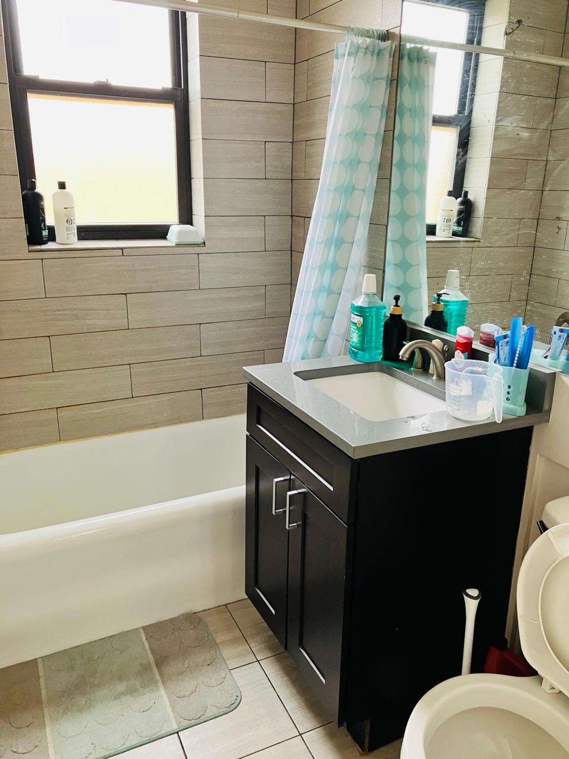 2317.5 N Rockwell St APT 3B Chicago Image 10