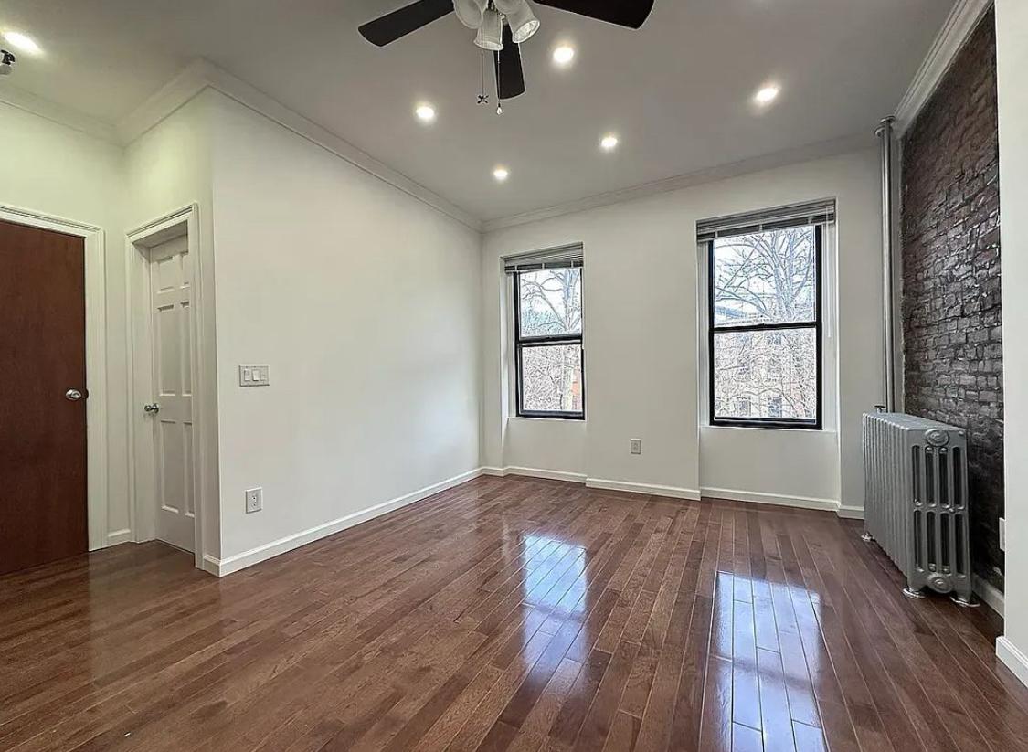 283 Clermont Ave, Brooklyn New York Image 3