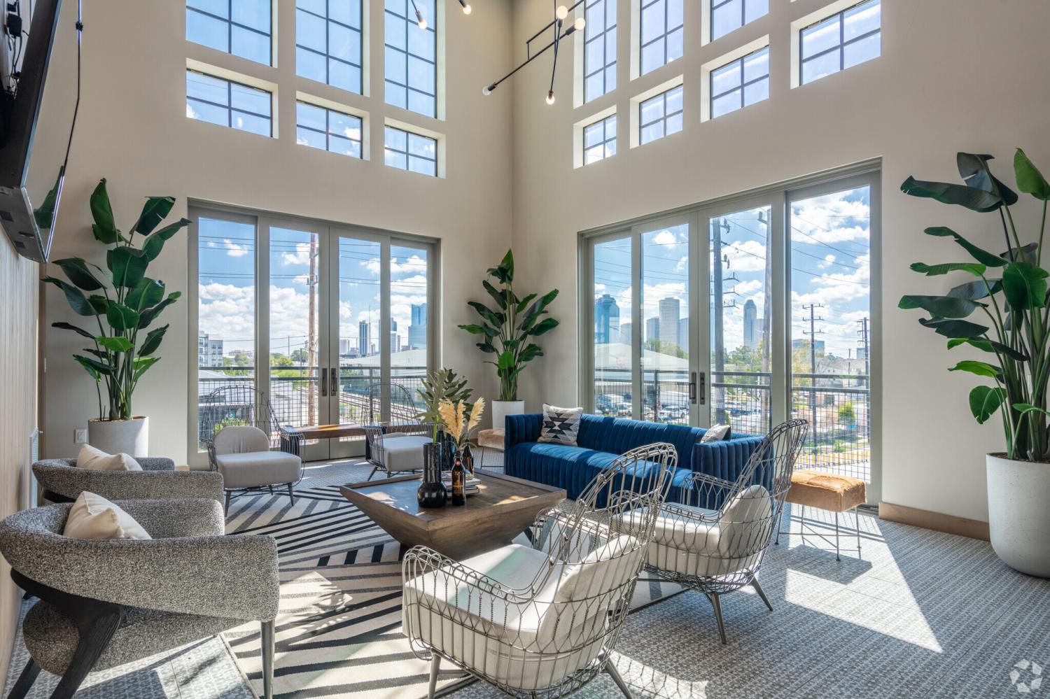 1215 Sawyer Street Houston Image 2