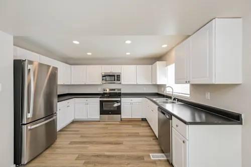 4782 Fontana Ct, Denver, CO, 80239 Denver Image 9