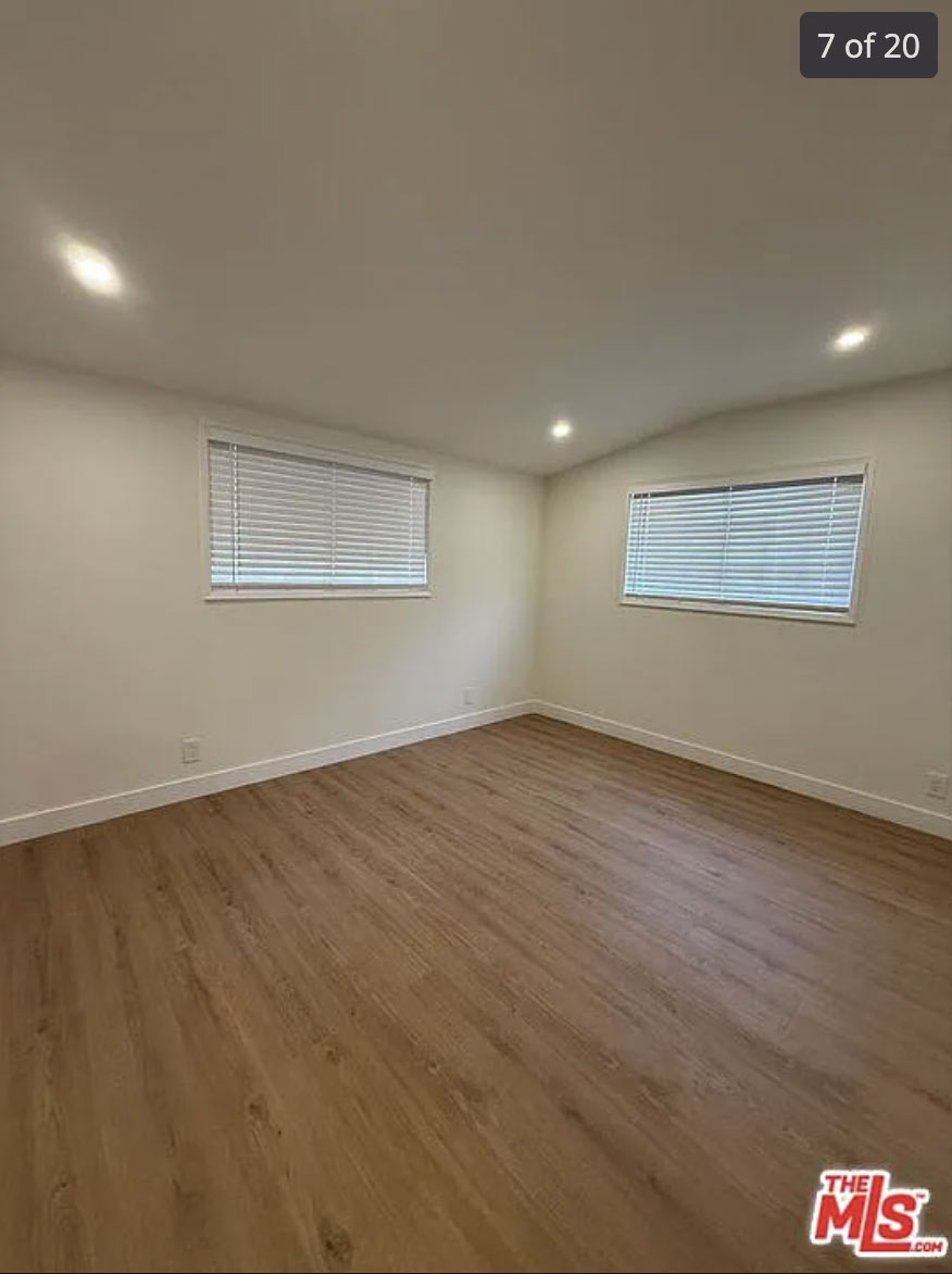 Woodland Hills, CA Los Angeles Image 4