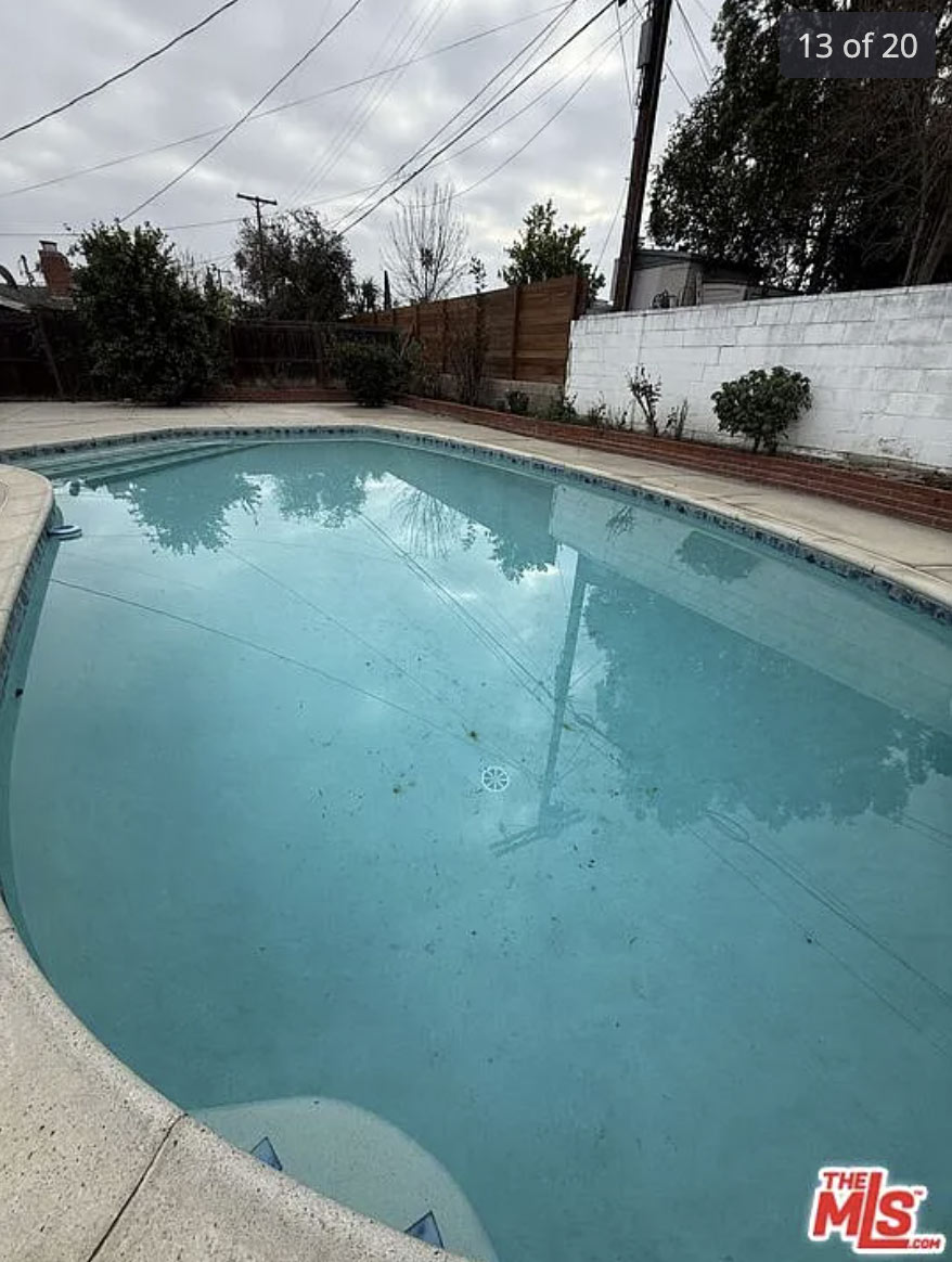 Woodland Hills, CA Los Angeles Image 9
