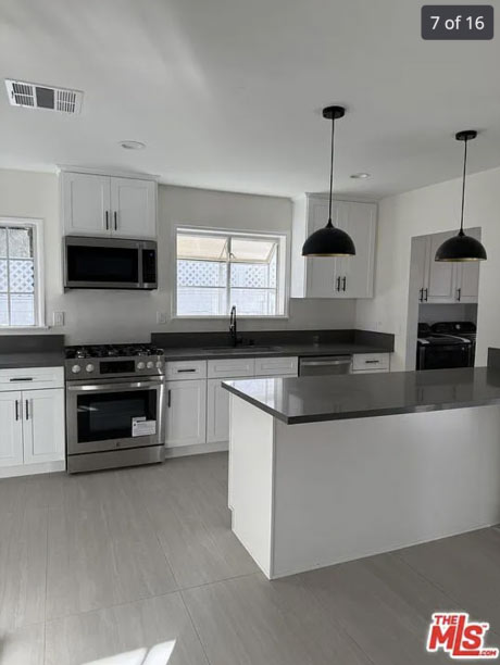 Tarzana, Los Angeles, CA, 91335