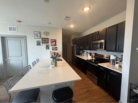 5040 Calhoun Rd, Houston, TX, 77004