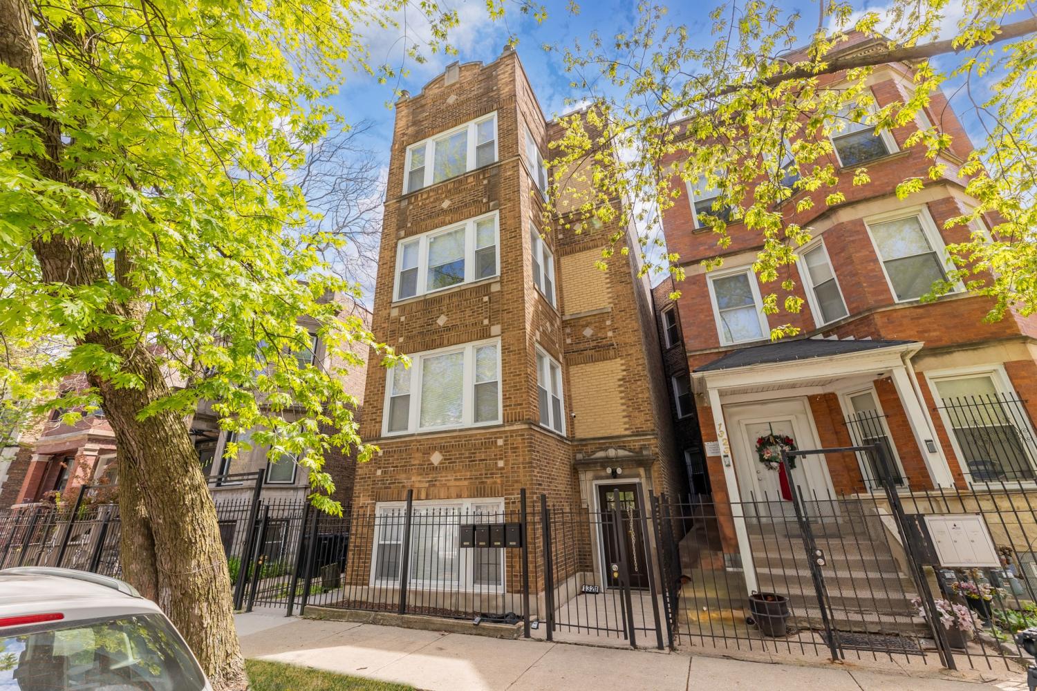 1321 S Millard Ave Chicago Image
