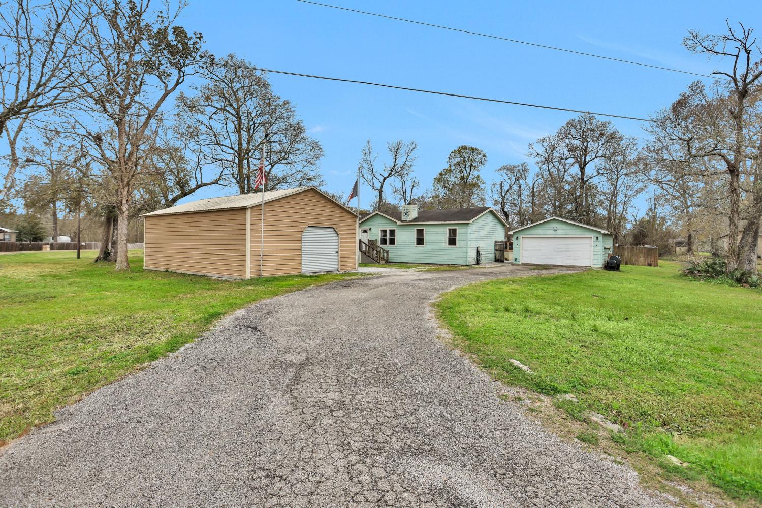 County Road Houston Image