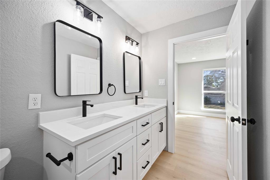 12223 Kingslake Forest Drive Houston Image 24