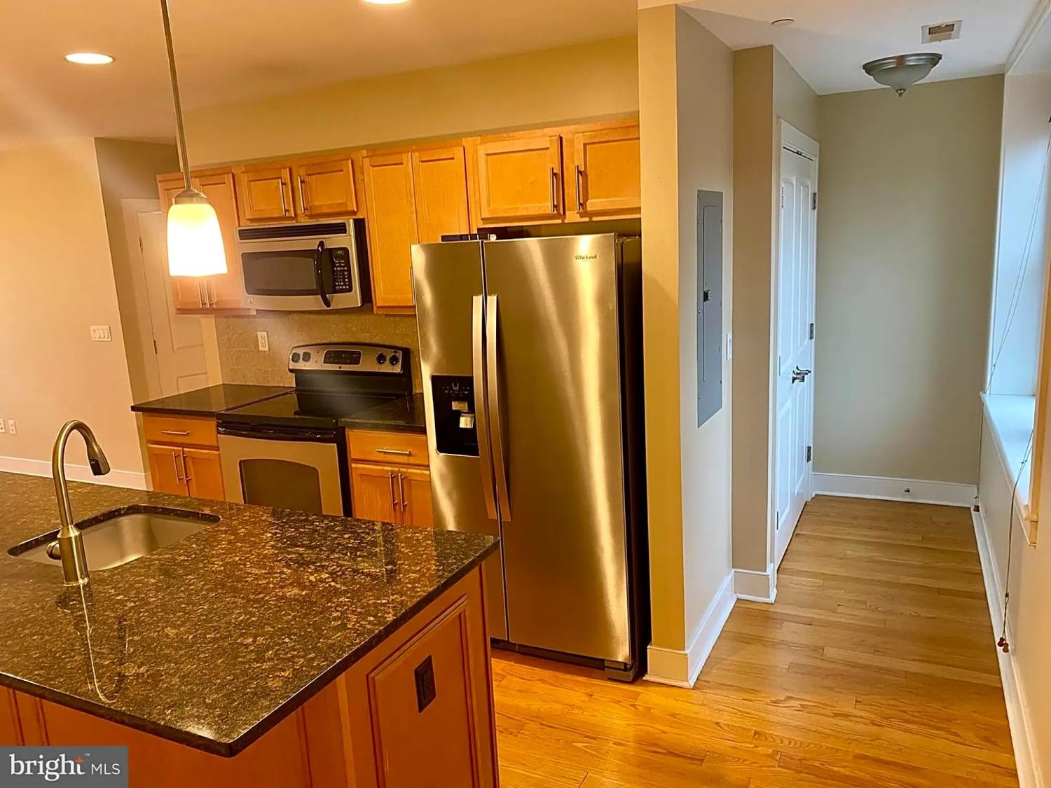 4300 Spruce St, Unit A402 Philadelphia Image 5