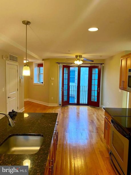 4300 Spruce St, Unit A402, Philadelphia, PA, 19104