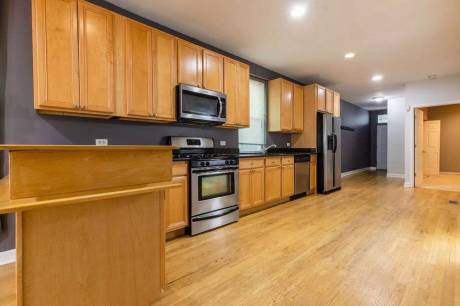 1536 W Haddon Ave, Chicago, IL, 60642
