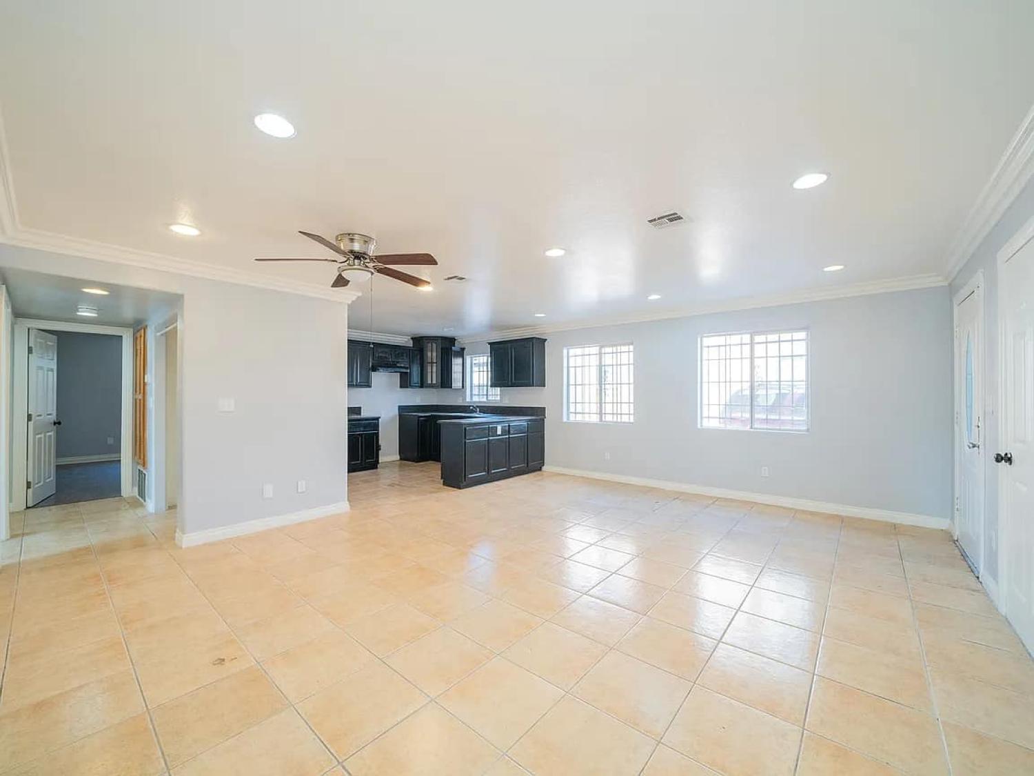 444 W 109th Pl Los Angeles Image