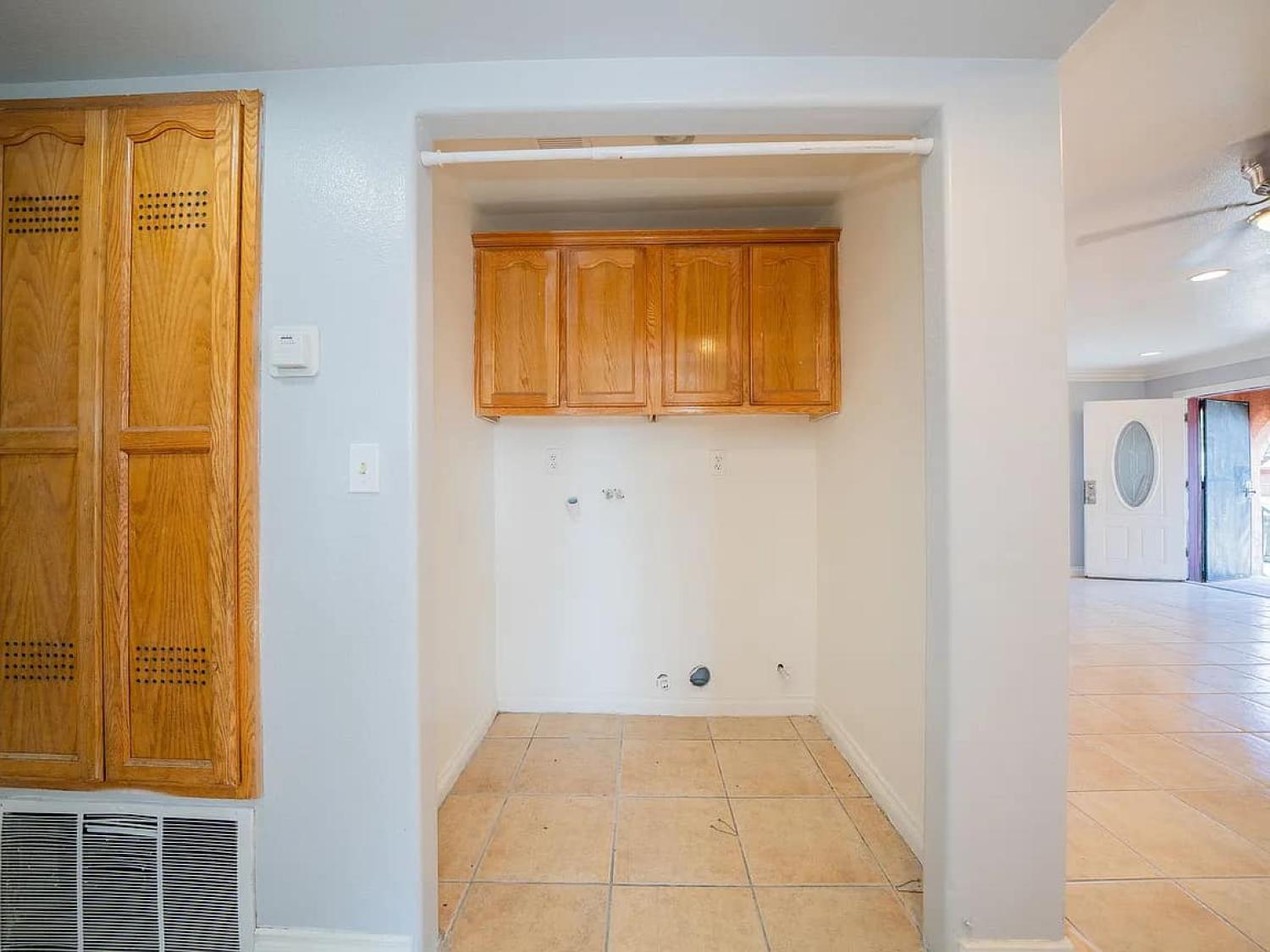 444 W 109th Pl Los Angeles Image 7