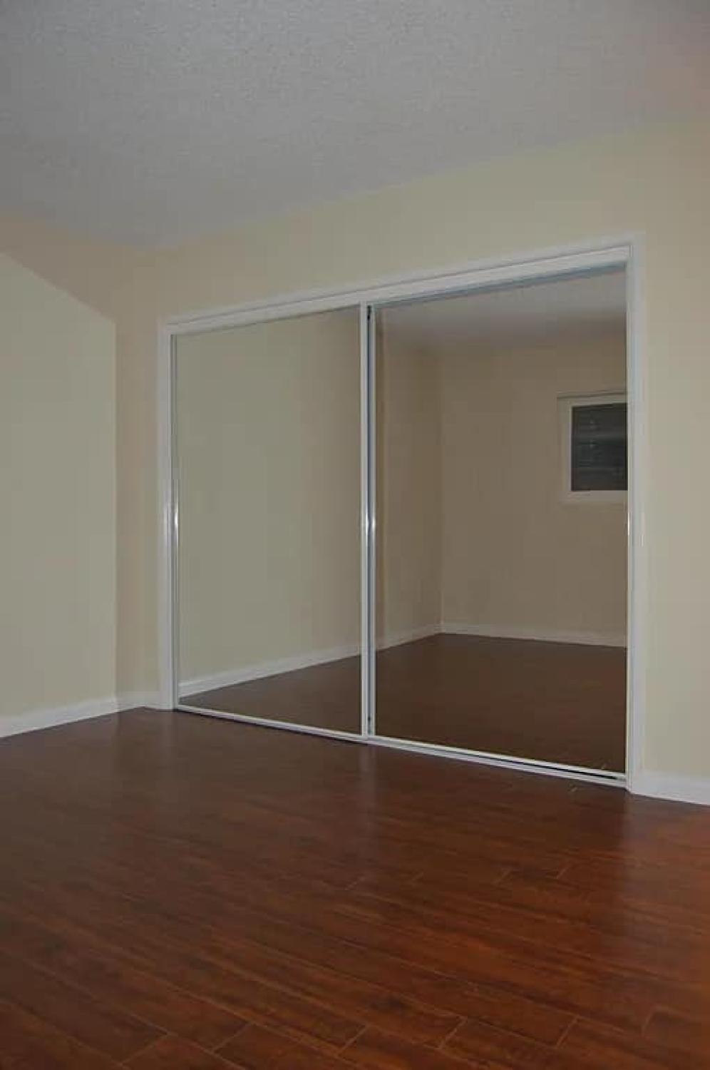 1321 Wellesley Ave APT 3 Los Angeles Image 3