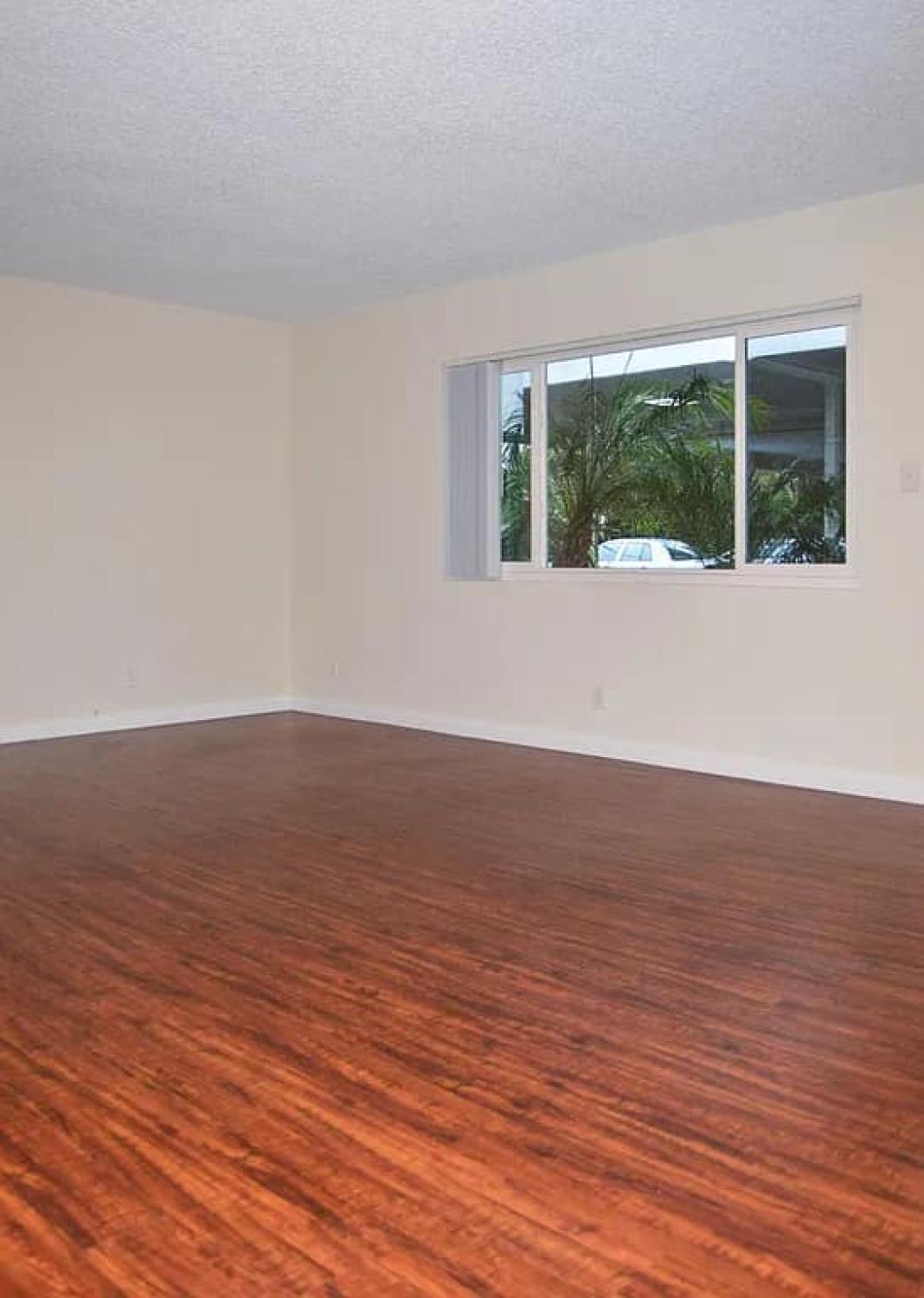 1321 Wellesley Ave APT 3 Los Angeles Image 5