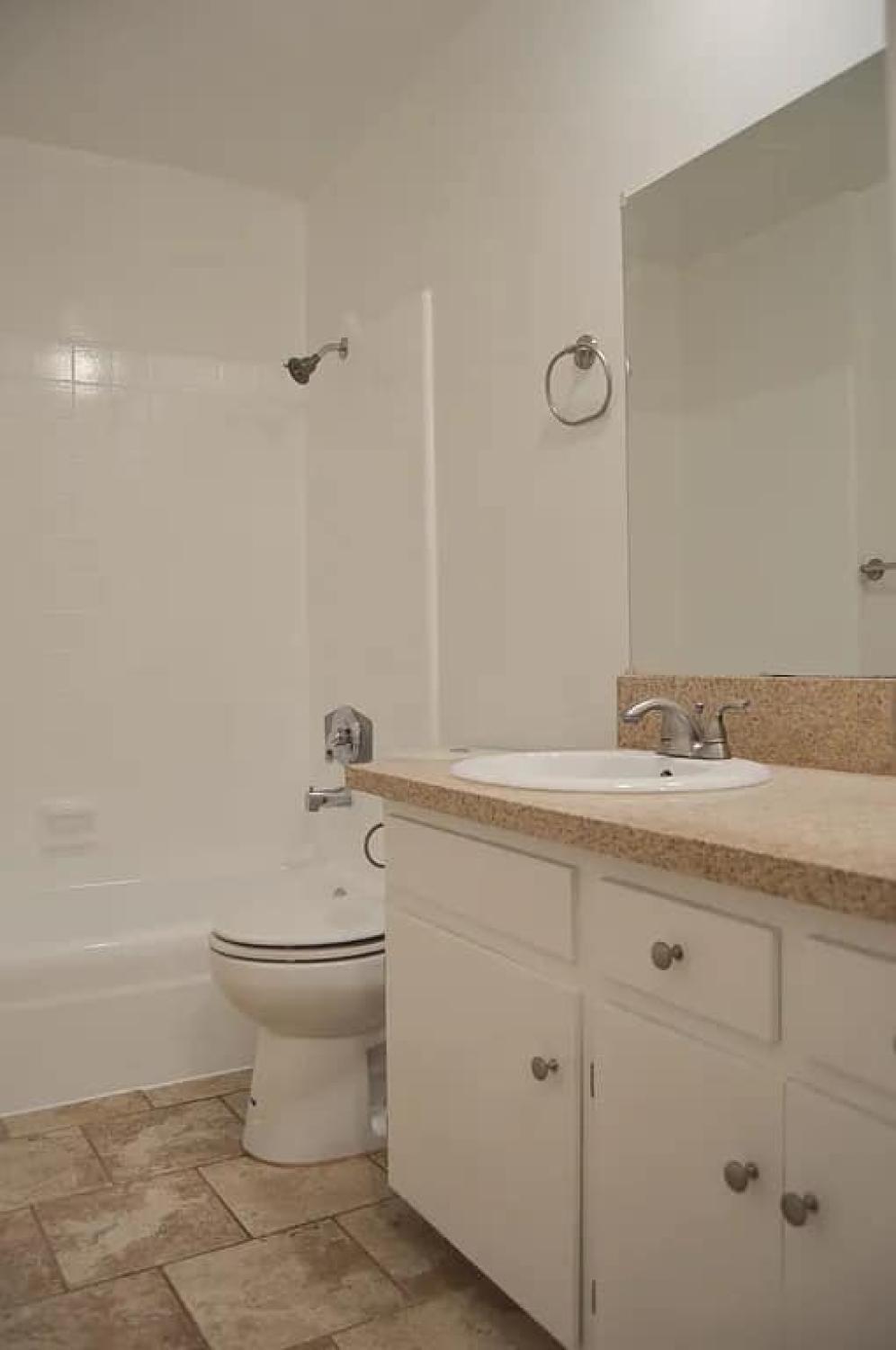1321 Wellesley Ave APT 3 Los Angeles Image 7