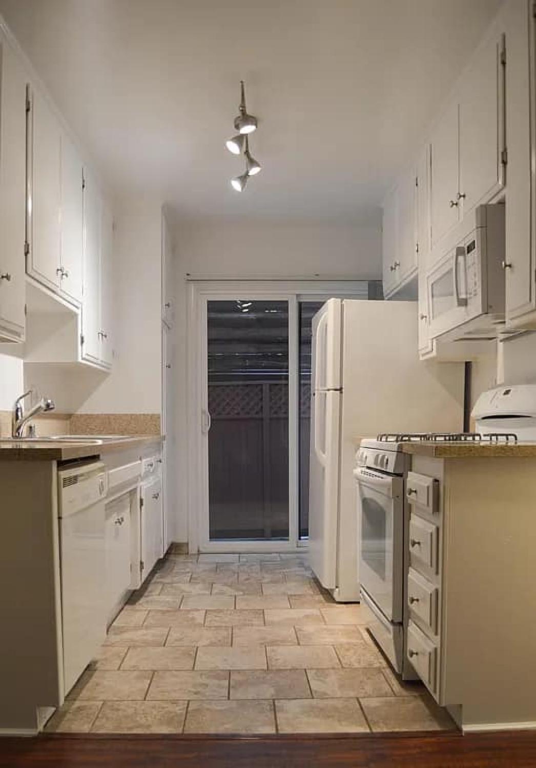1321 Wellesley Ave APT 3 Los Angeles Image 8