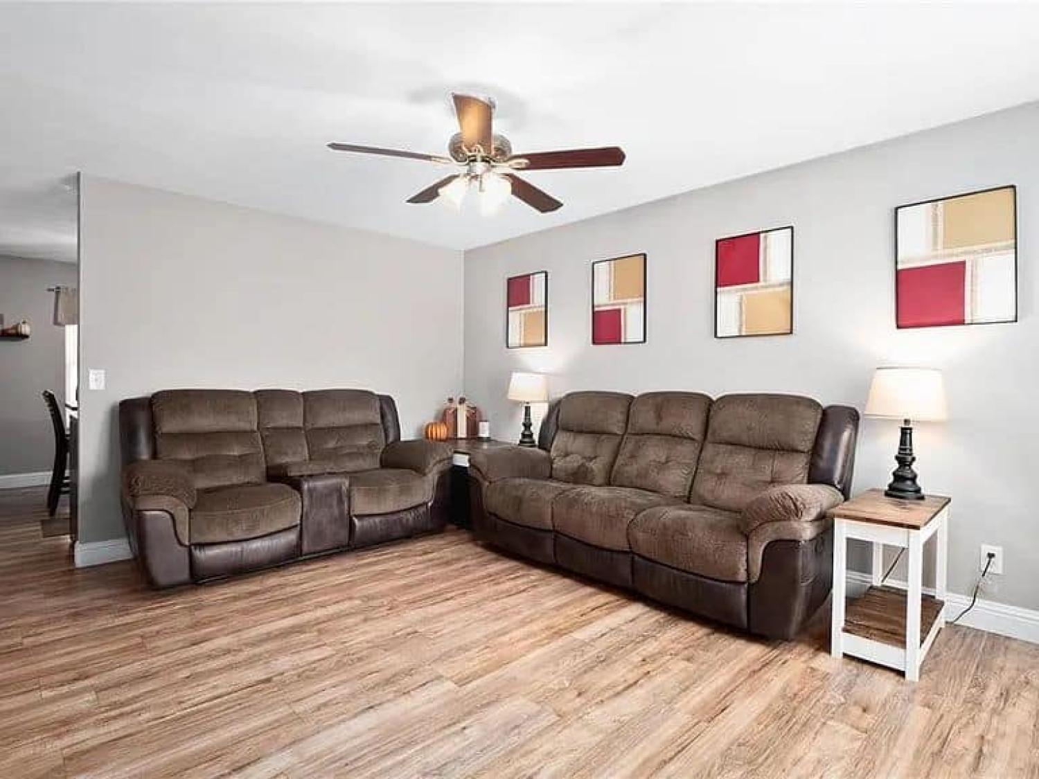 702 Lancelot Ln Troy Image 3