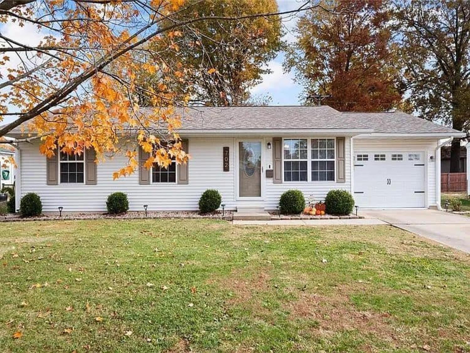 702 Lancelot Ln Troy Image 5
