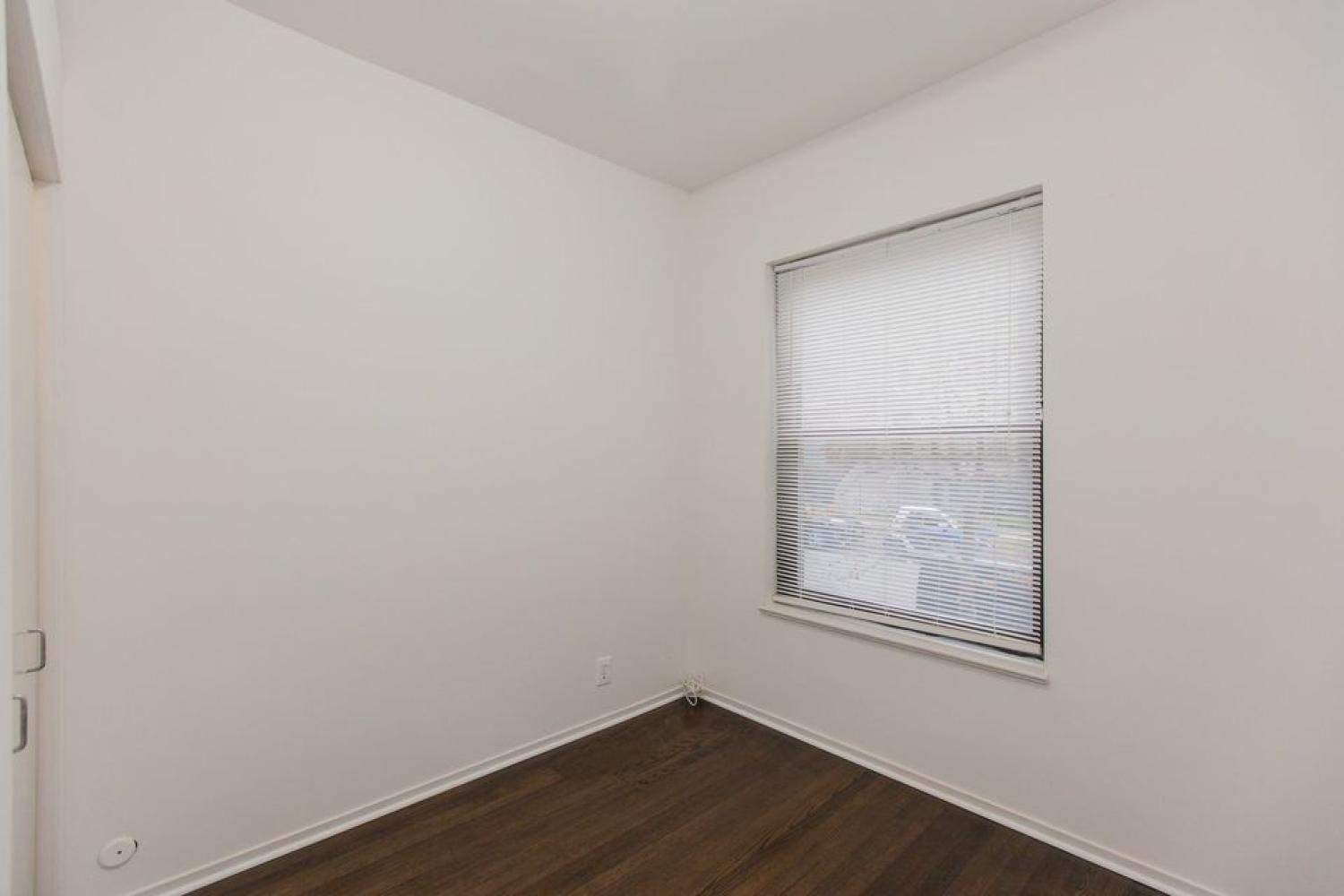 729 W Cornelia Ave Chicago Image 14
