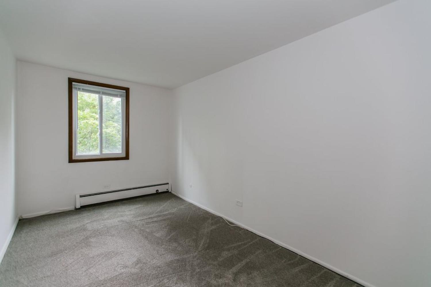 1355 N Dearborn St #303 Chicago Image 3