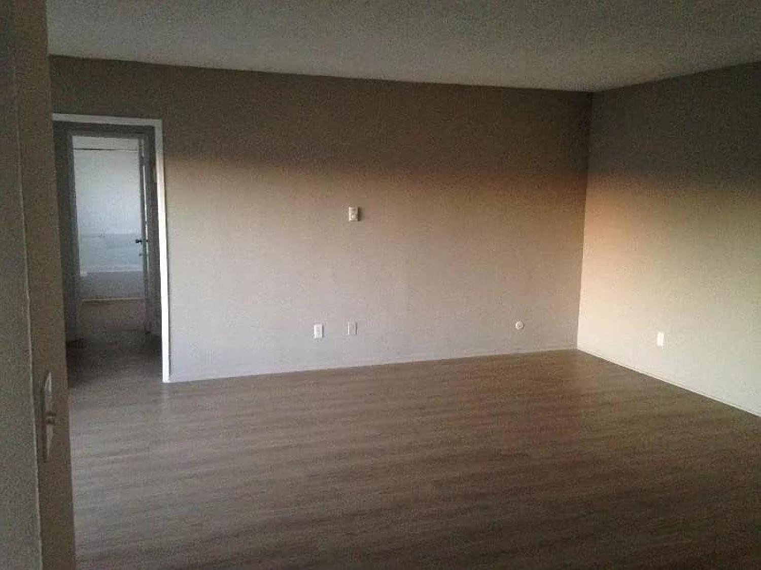 7230 De Soto Ave, Canoga Park Los Angeles Image 2