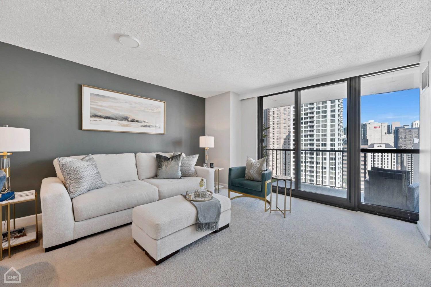 10 E Ontario Street Unit 2501 Chicago Image 2
