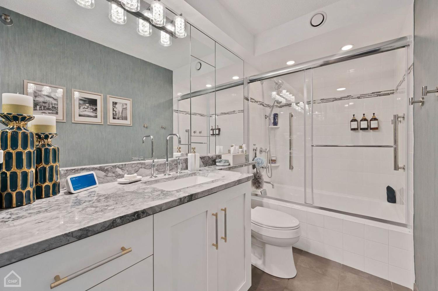 10 E Ontario Street Unit 2501 Chicago Image 5