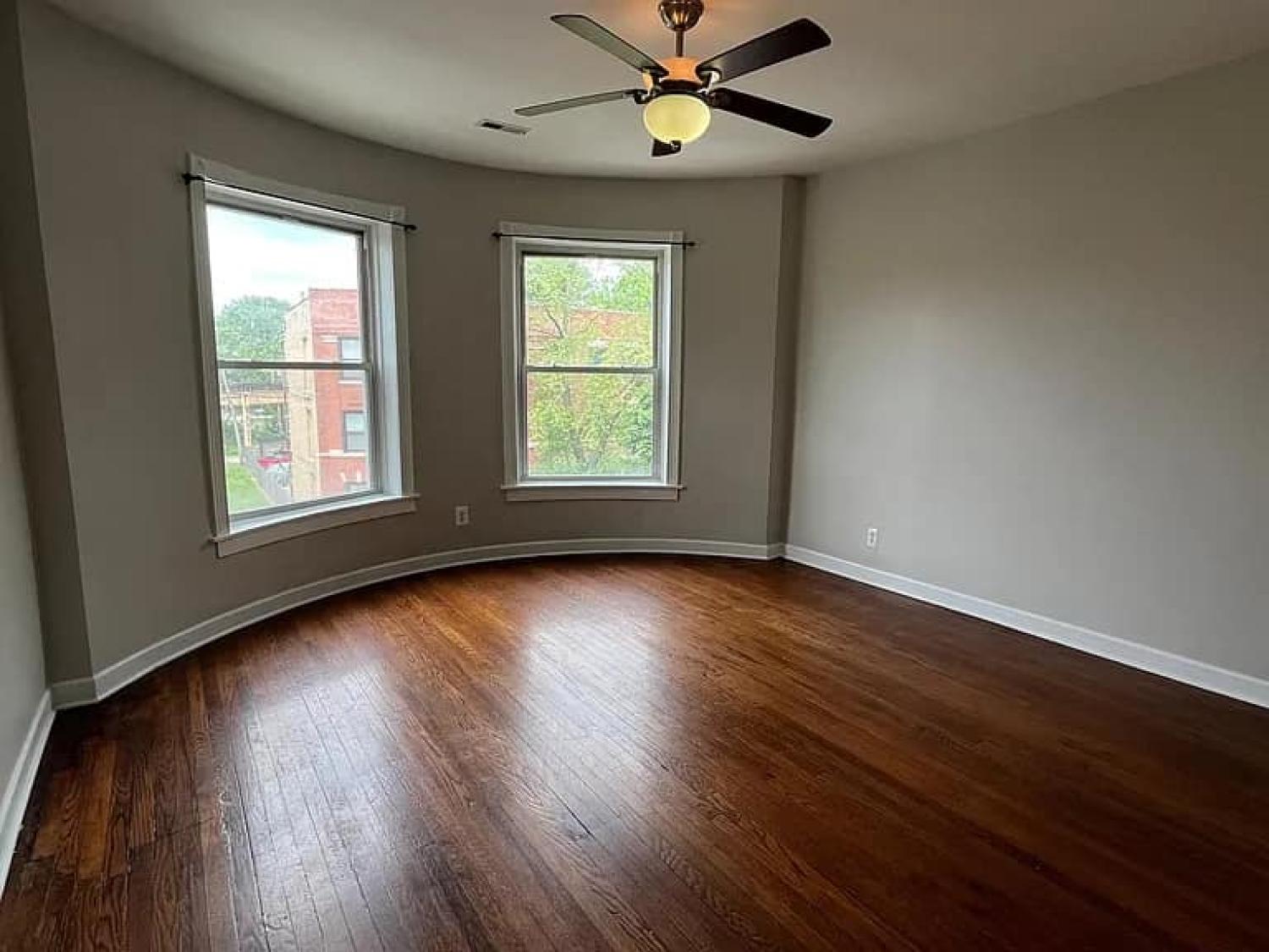 4013 S Calumet Ave APT 3N Chicago Image