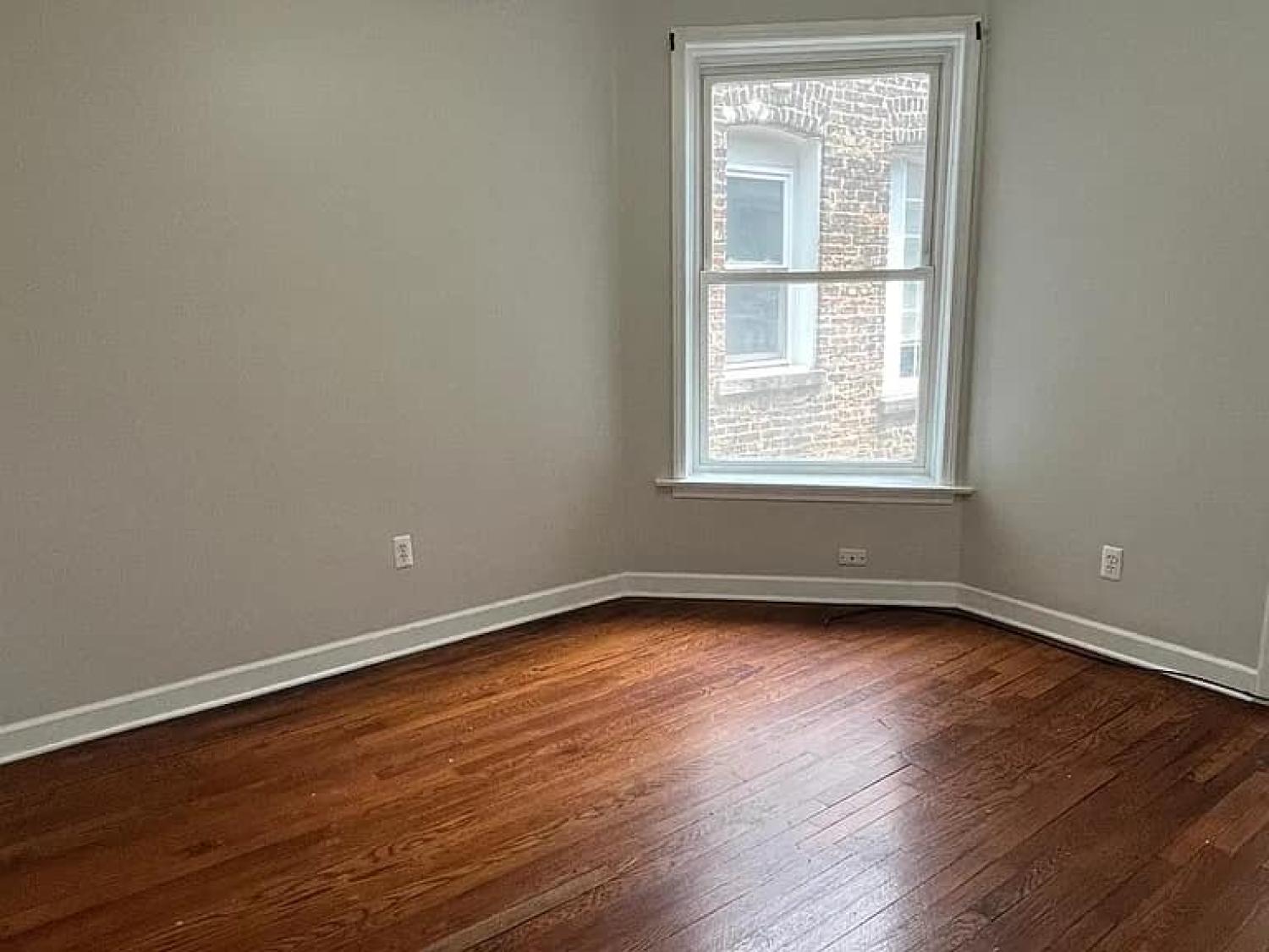 4013 S Calumet Ave APT 3N Chicago Image 3