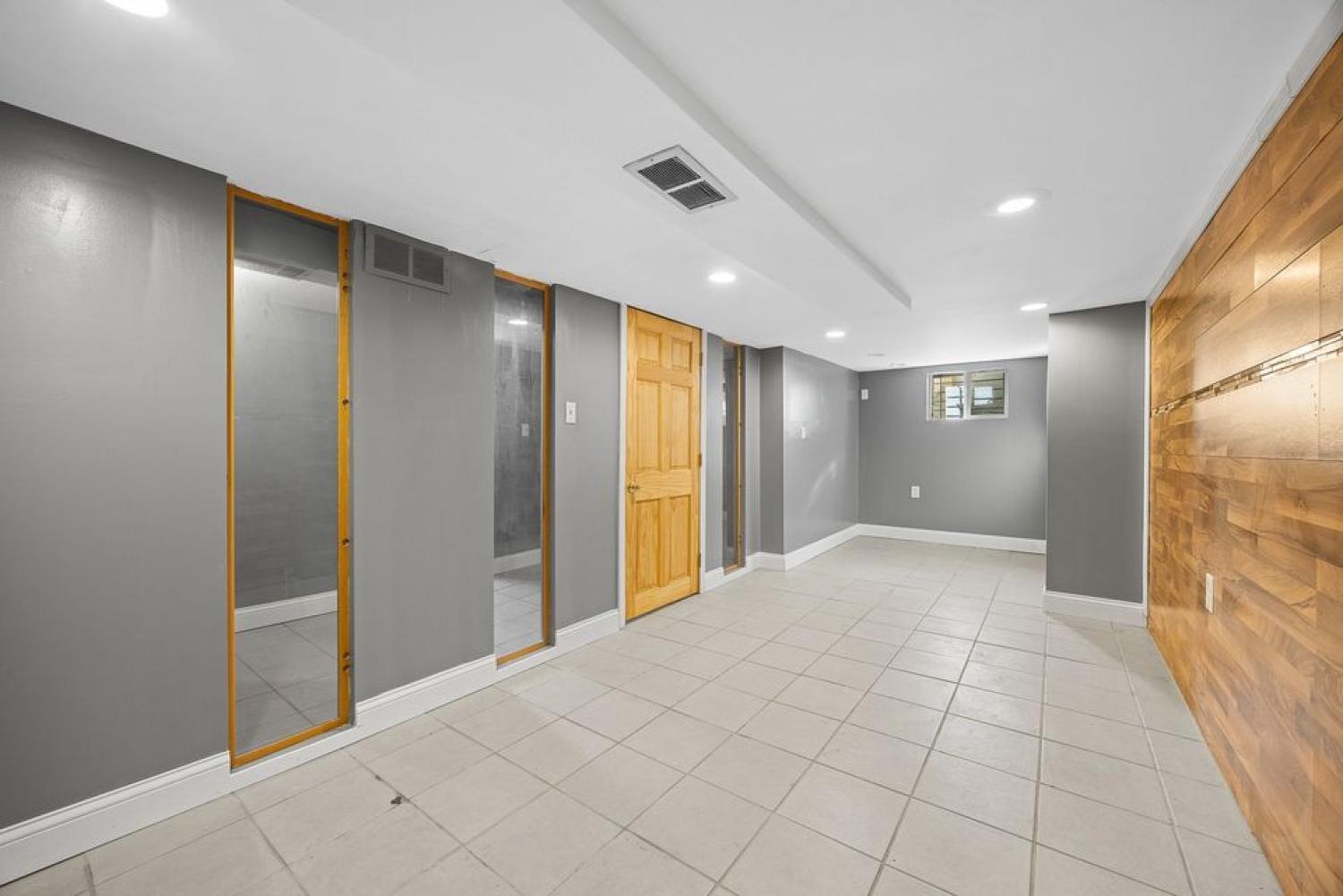6812 S Lafayette Ave Chicago Image 13