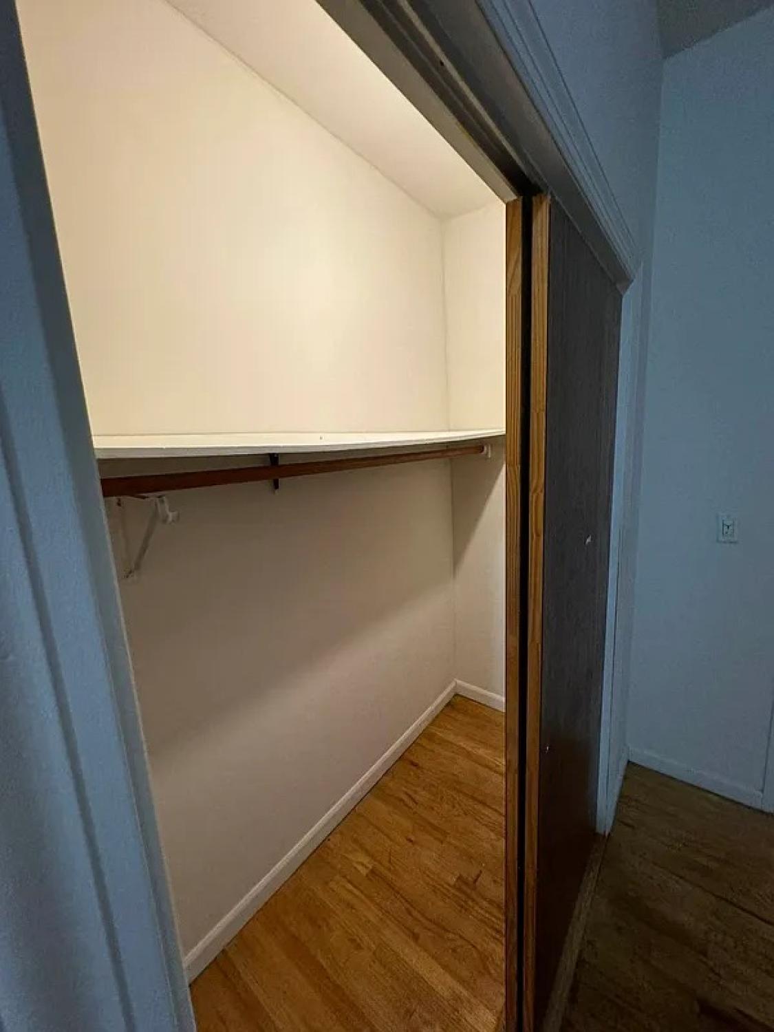 364 west 52nd street-apt. 4W New York Image 5