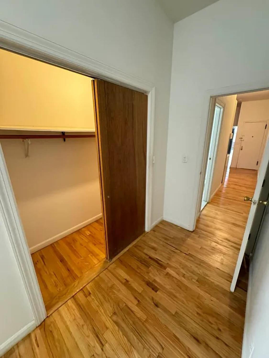 364 west 52nd street-apt. 4W New York Image 6