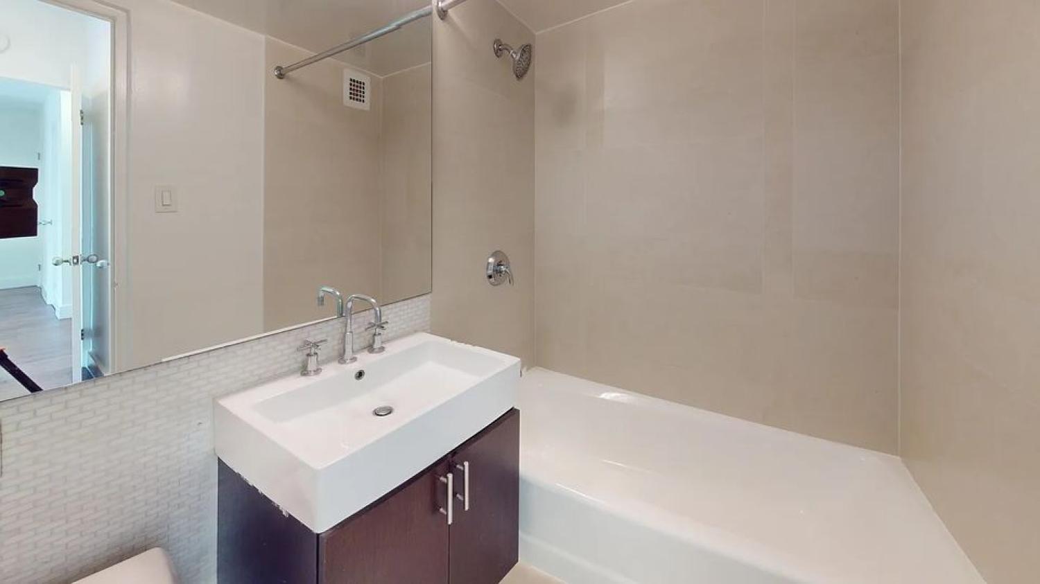 220 East 63rd St., #0004A, Manhattan New York Image 2