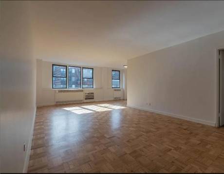 435 East 79th Street PHB0, New York, NY, 10075