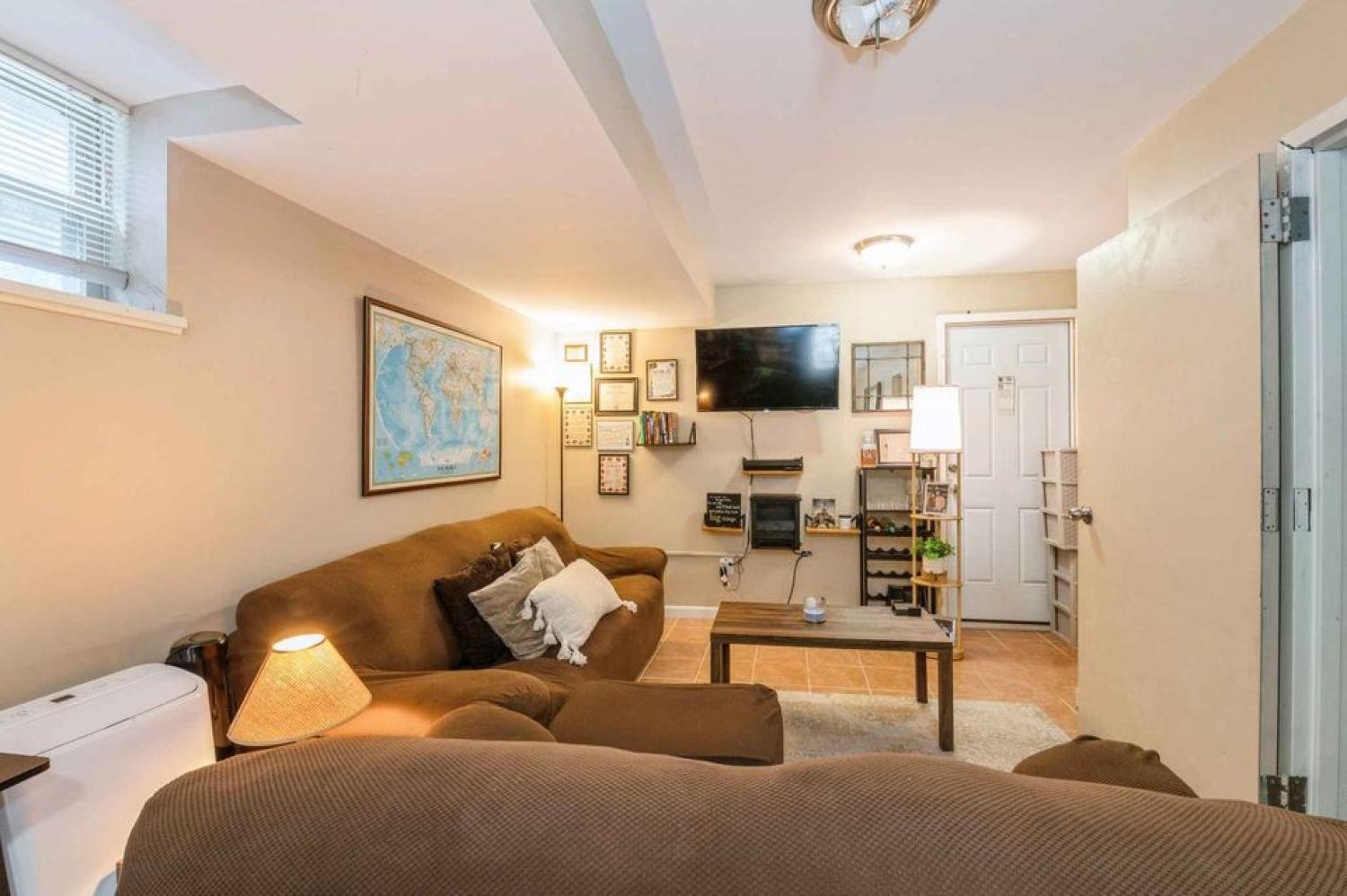 53-33 67th st Maspeth Image 4