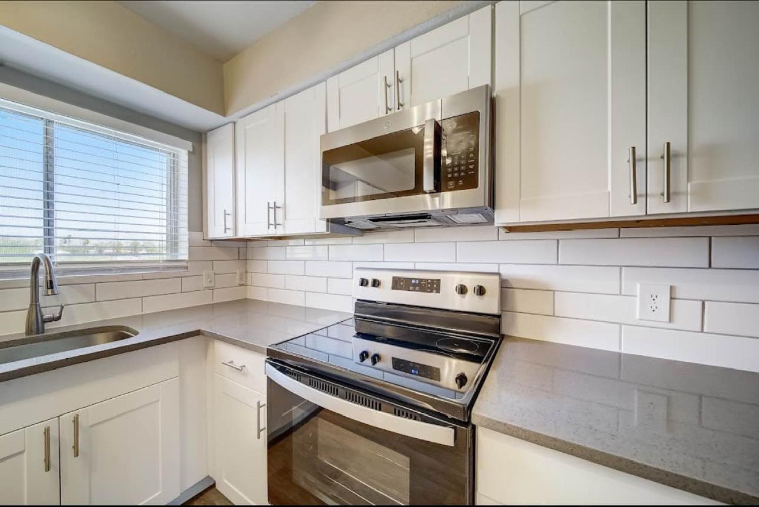 17646 N Cave Creek Rd Phoenix Image 7