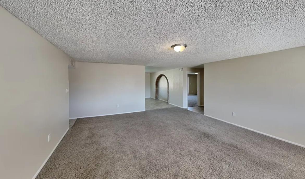 6038 W Vernon Ave Phoenix Image 3