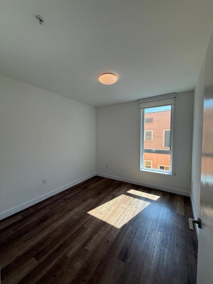 2880 James M Wood Blvd Los Angeles Image 6
