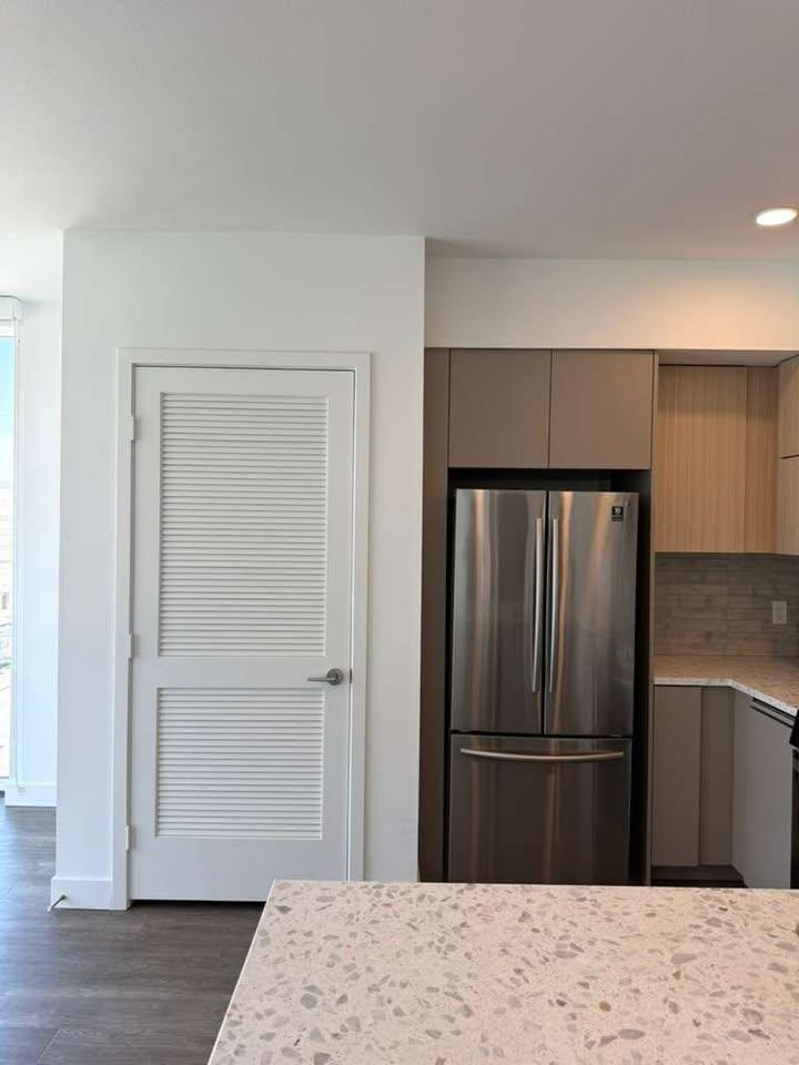2880 James M Wood Blvd Los Angeles Image 6