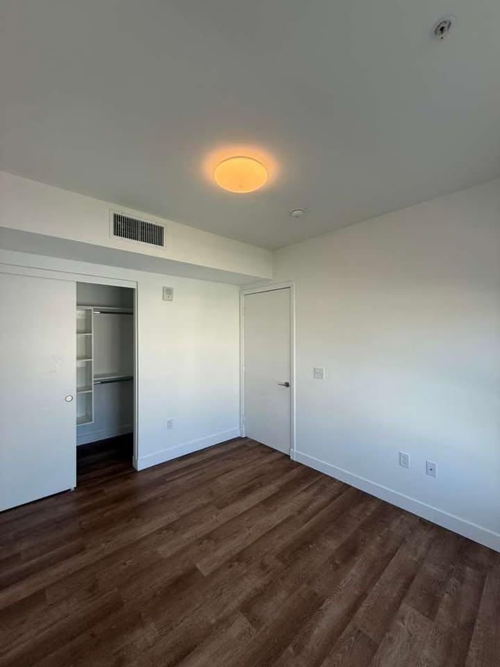 2880 James M Wood Blvd Los Angeles Image 7
