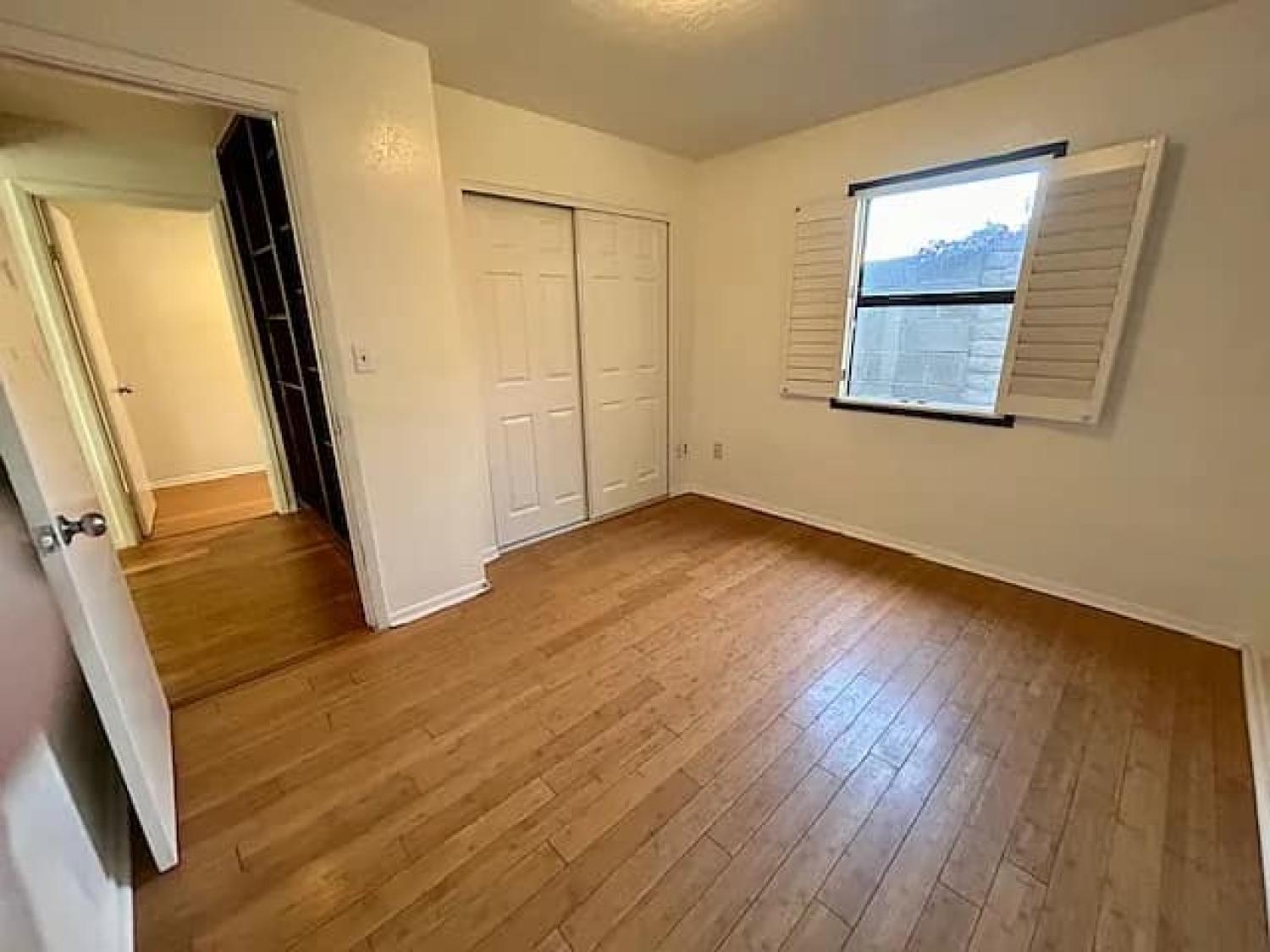 535 W Georgia Ave Phoenix Image 6
