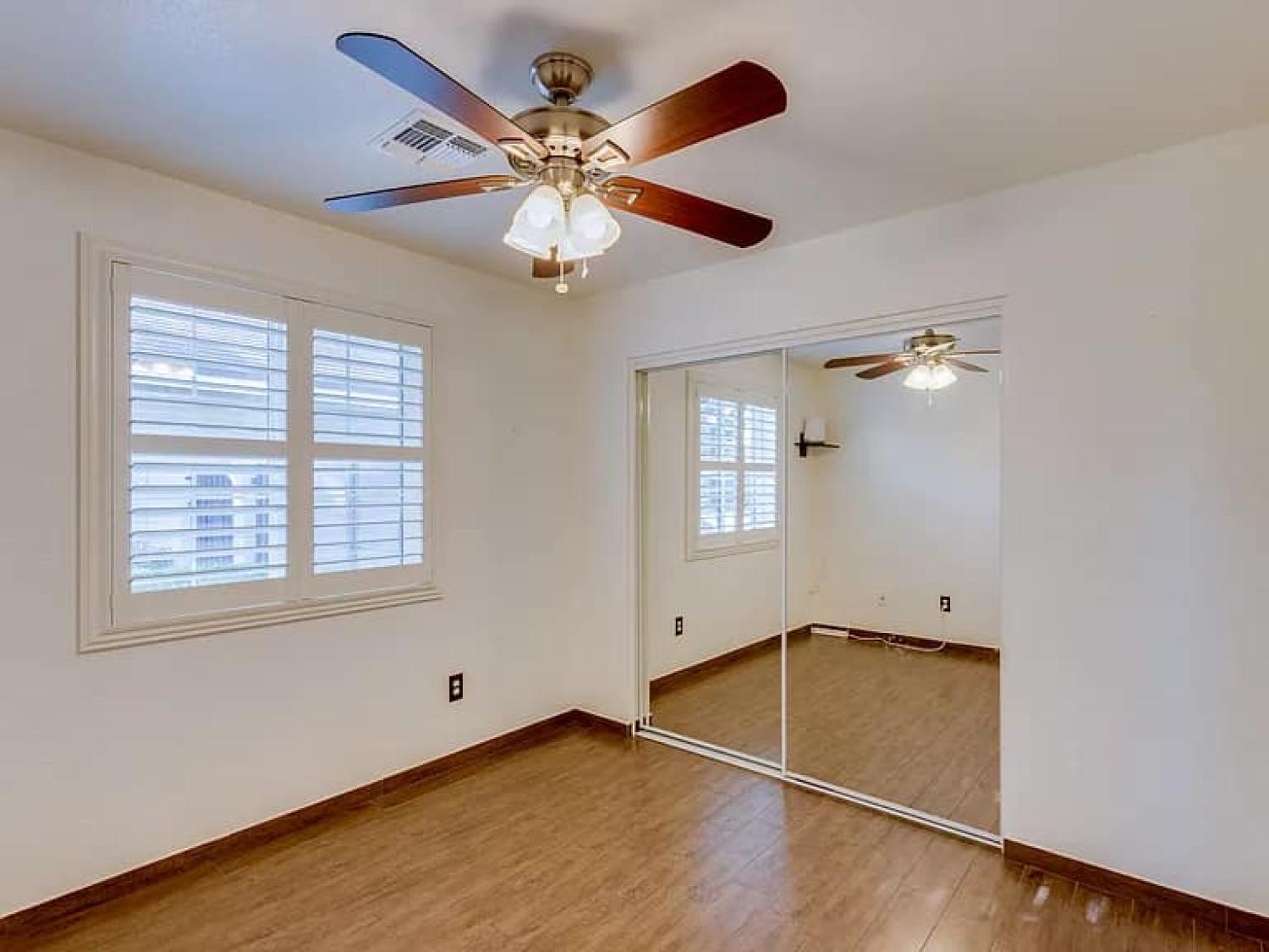 136 E Hartford Ave Phoenix Image 4