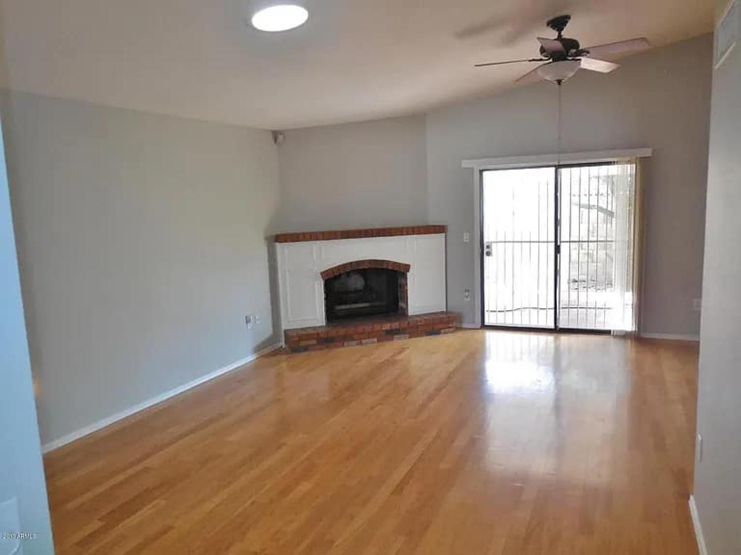 127 E Danbury Rd Phoenix Image 3