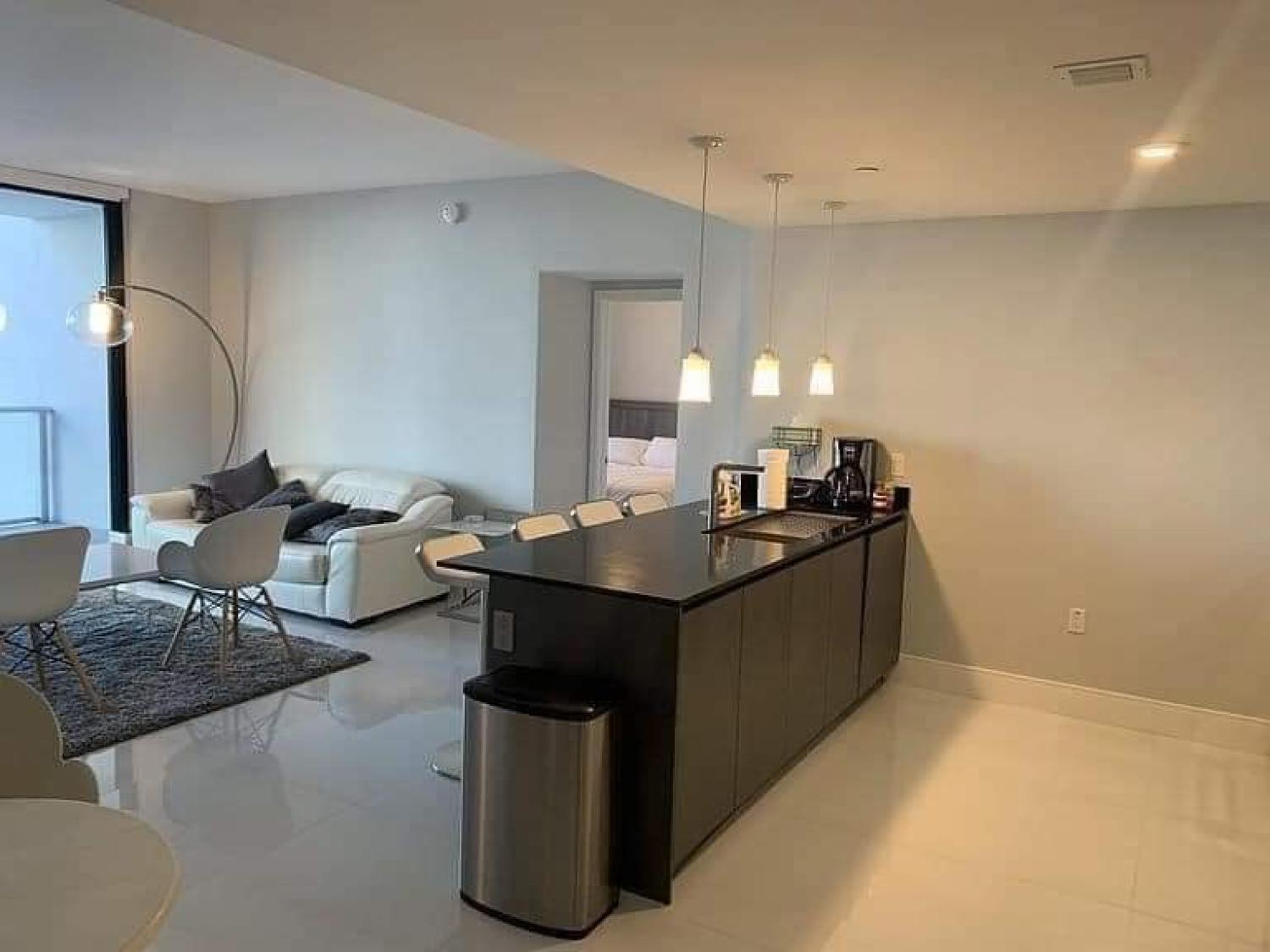 569 Lexington Ave New York Image 6
