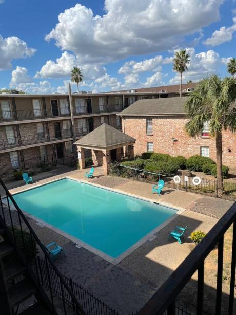 8751 Broadway St, Houston, TX, 77061